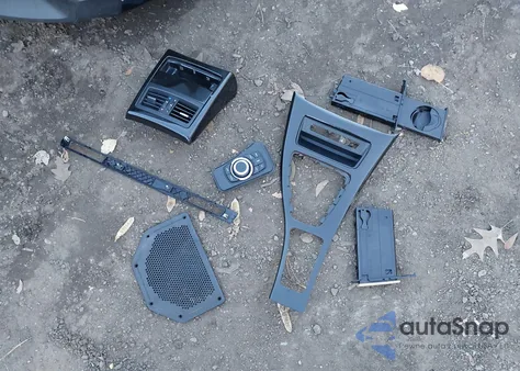 2008 BMW 328I из США, поврежденный, VIN WBAVA375X8NL51953